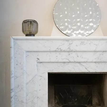 Tanagli Palace アパート *